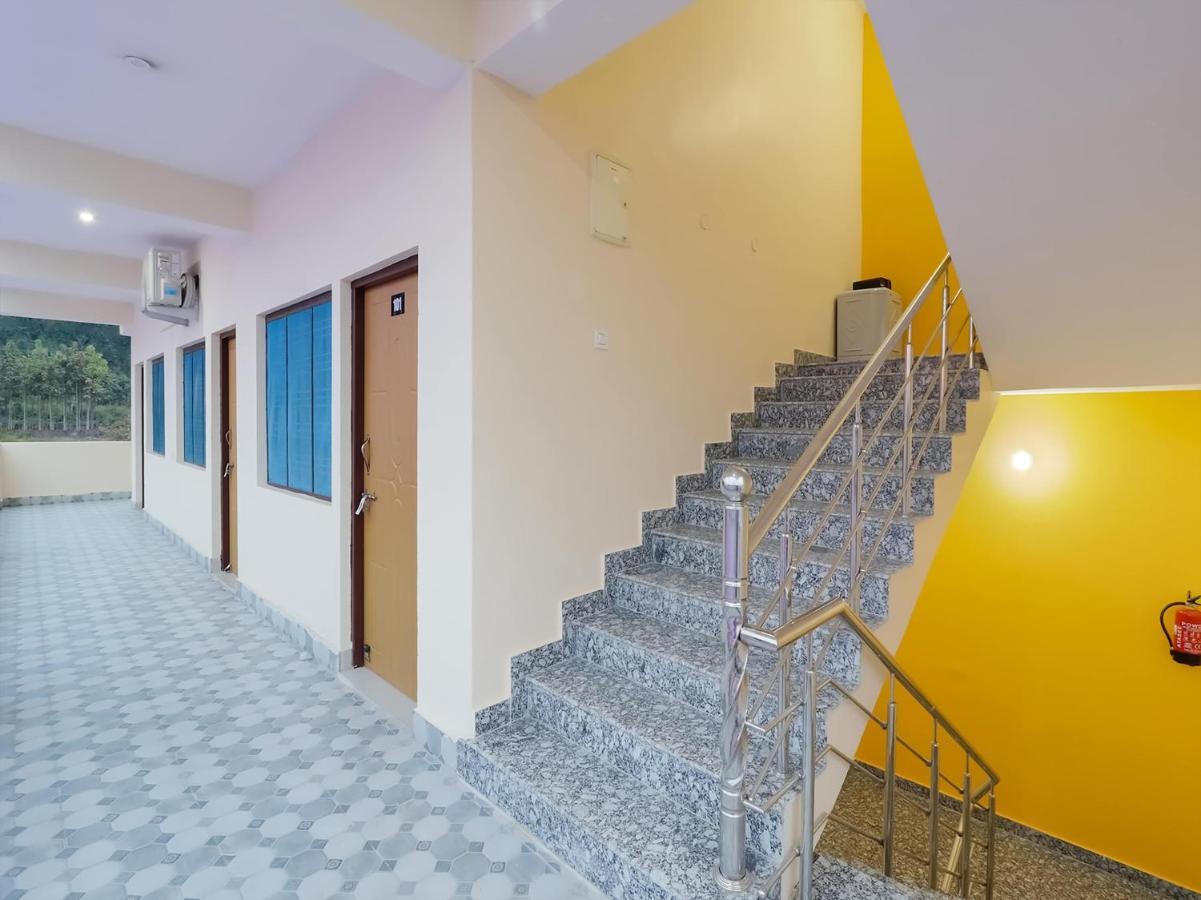 Oyo 84661 Lakshmi Home Stay Jhājra Extérieur photo