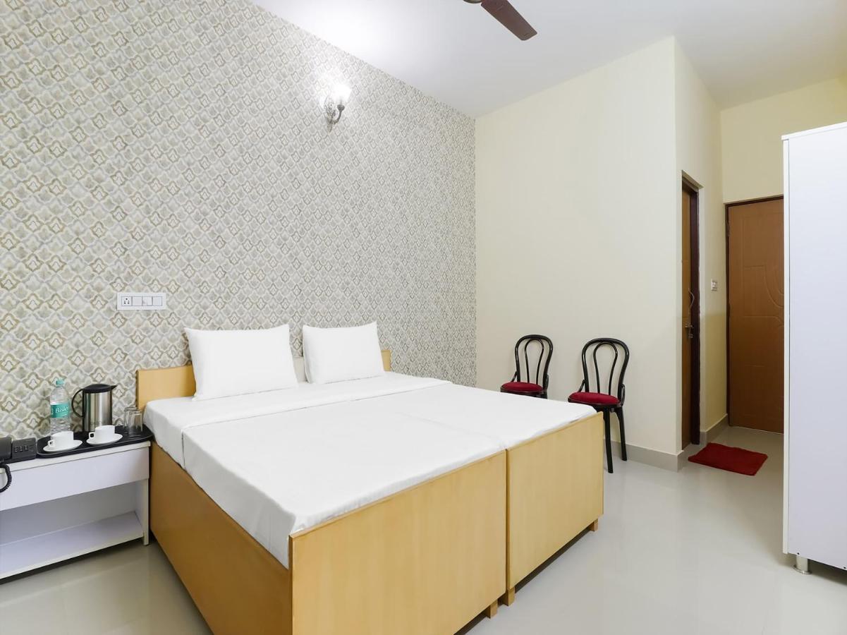 Oyo 84661 Lakshmi Home Stay Jhājra Extérieur photo
