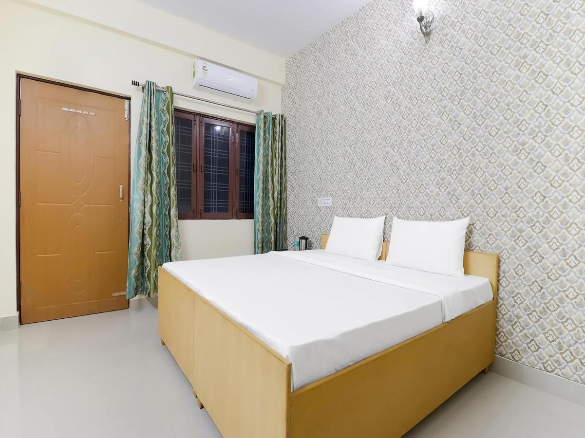 Oyo 84661 Lakshmi Home Stay Jhājra Extérieur photo