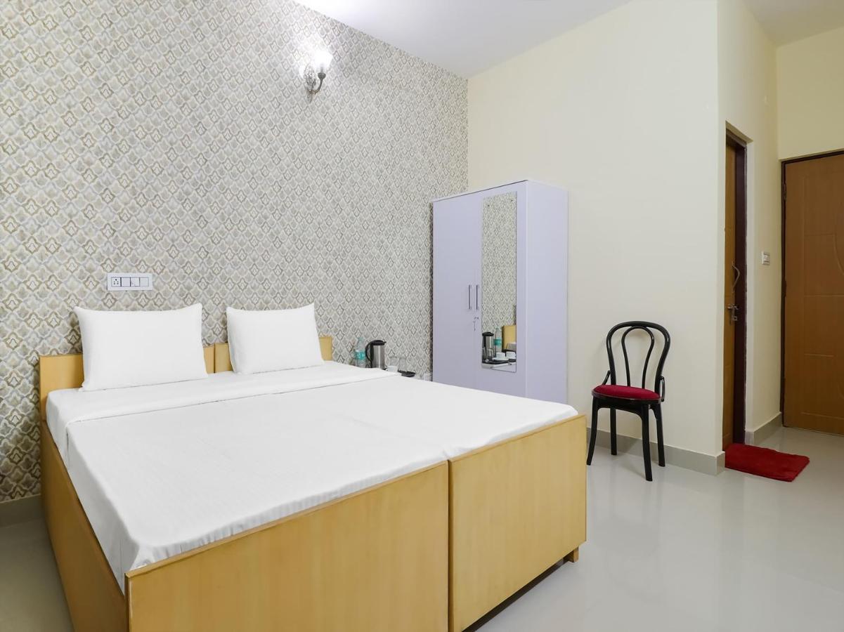 Oyo 84661 Lakshmi Home Stay Jhājra Extérieur photo